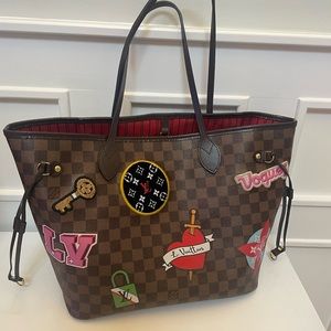 Authentic Louis Vuitton patches Neverfull